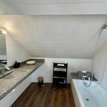 La Maison Garnavie - 6 Personnes - Halles - Garage Holiday home *