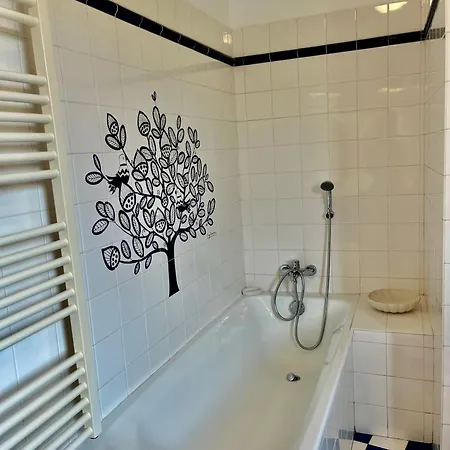 La Maison Garnavie - 6 Personnes - Halles - Garage Holiday home