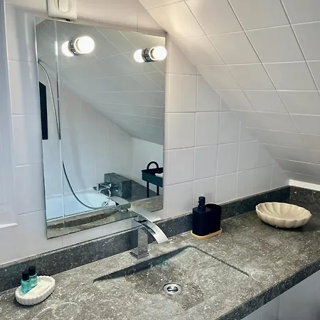 La Maison Garnavie - 6 Personnes - Halles - Garage Holiday home *